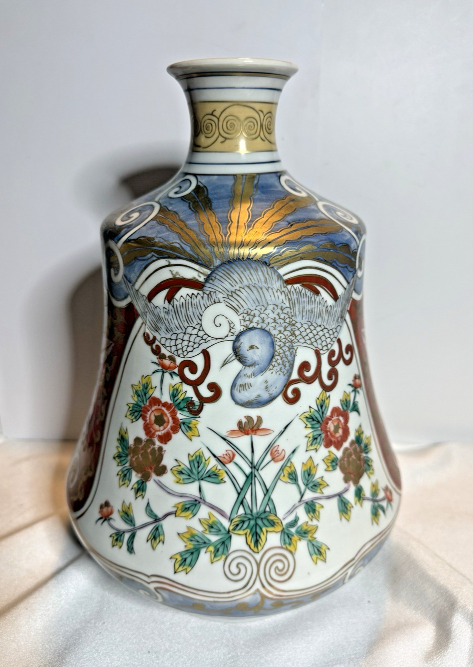 Large 12" Japanese Kutani Kosen Kiln Porcelain Vase Hand Painted Crane Signed